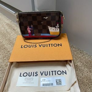 Louis vuitton mini pochette accessories